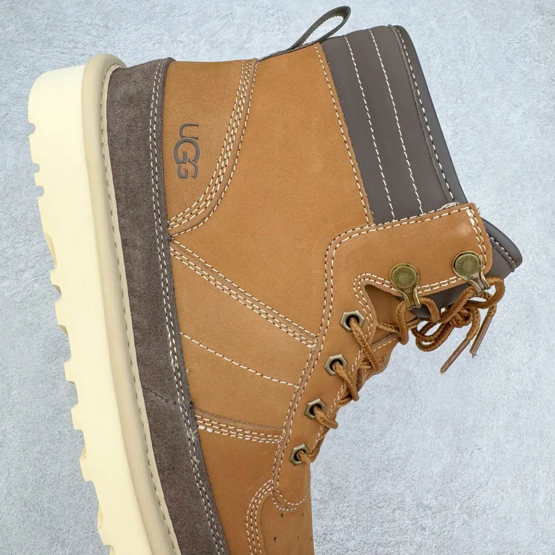 Pick up locally💰760 UGG 7089 Highlander autumn and winter sheepskin and fur integrated snow boots. All shoes are made from ZP. Longfeng A-grade Australian imported sheepskin and fur integrated men's boots. Brand OEM production line. Fully follow the ZP process. OEM original pattern maker. Adhering to the principle of no original shoes and no development selection. Pay attention to every detail. The most authentic version on the market. TREADLITE "light wing" technology outsole. Lightweight/durable/flexible/pile size: 40 41 42 43 44 45 Coding: by3936060
